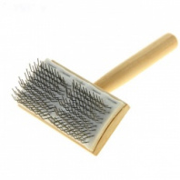 Щетка-пуходерка Г11 д/кавказца жесткая деревянная.